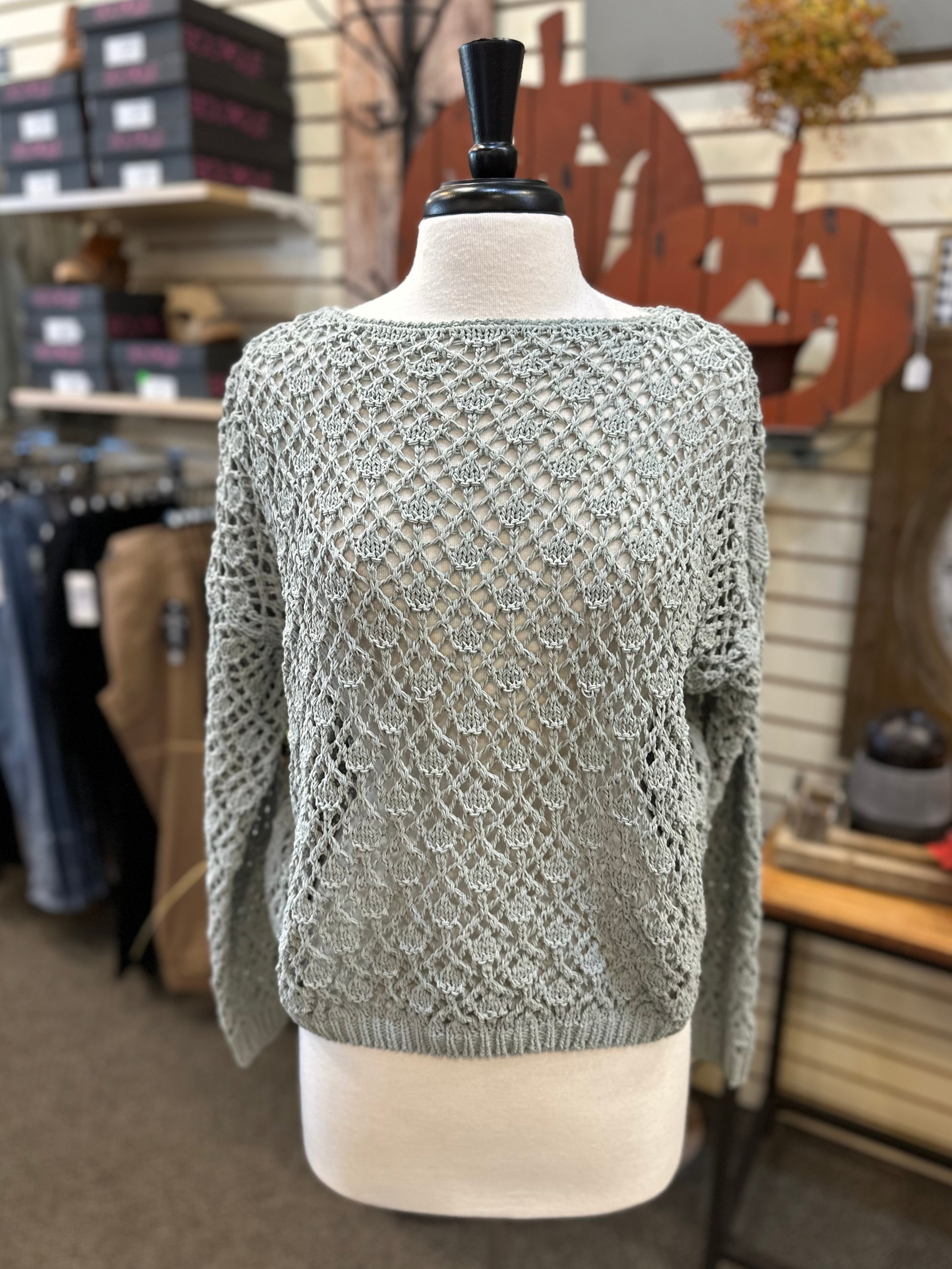 Keren Hart Crocheted Pullover Sweater