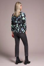 Tribal Fashions Soft Yarn 3/4 Sleeve Crewneck Sweater