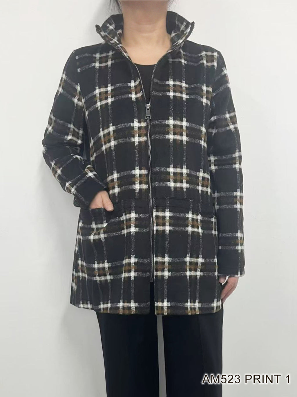 Plaid Zip Jacket with Wire Collar Neck