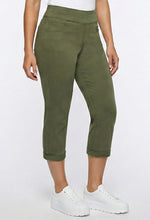 Ethyl Pull On Capri - Roll Up or Down