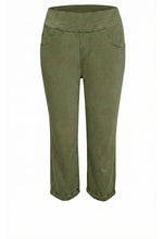 Ethyl Pull On Capri - Roll Up or Down