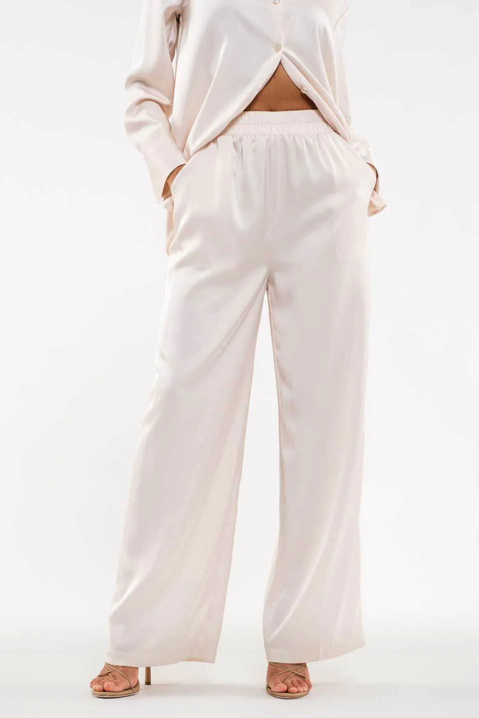 Blu Pepper Satin Wide Leg Pant