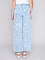 Charlie B Wide Leg Pant with Raw Hem in Daisy Print