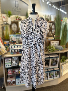 Beachtime by Lulu B UPF 50+ Sleeveless Dress - Climbing Vine