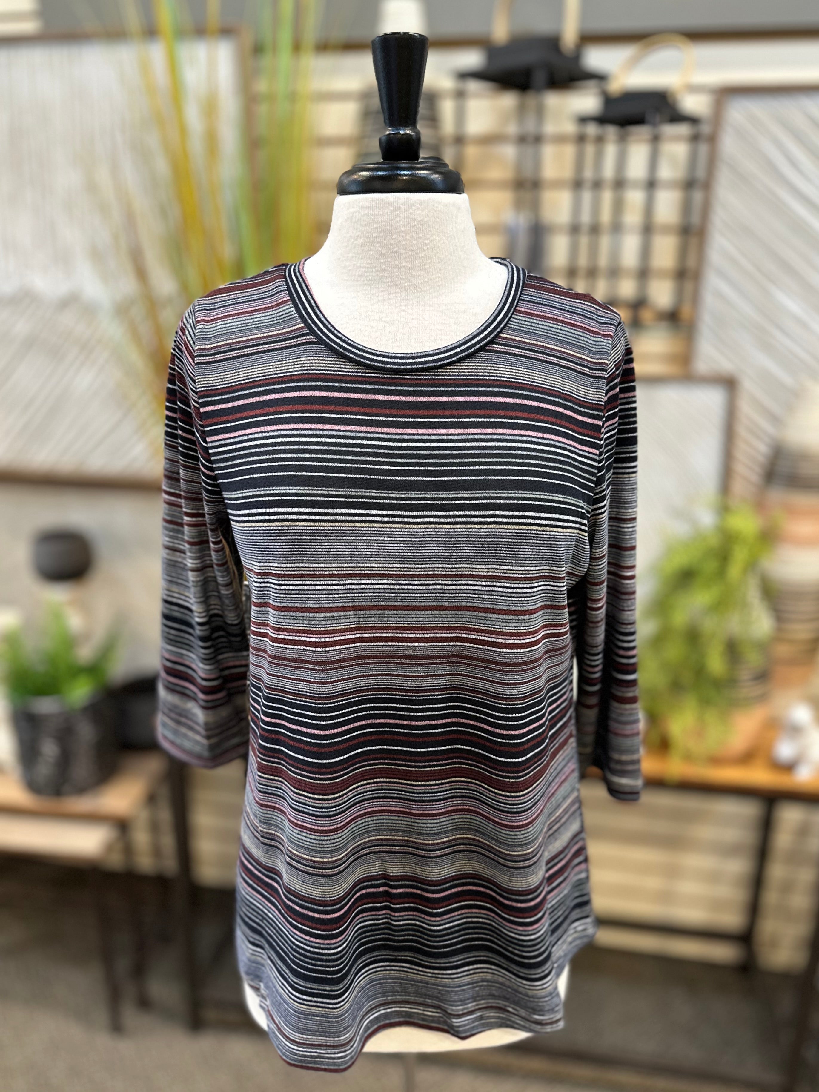 Retro Tiny Stripe 3/4 Sleeve Top by Creation