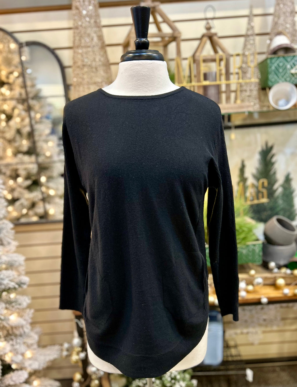 Lulu B Two Pocket Scoop Neck Sweater