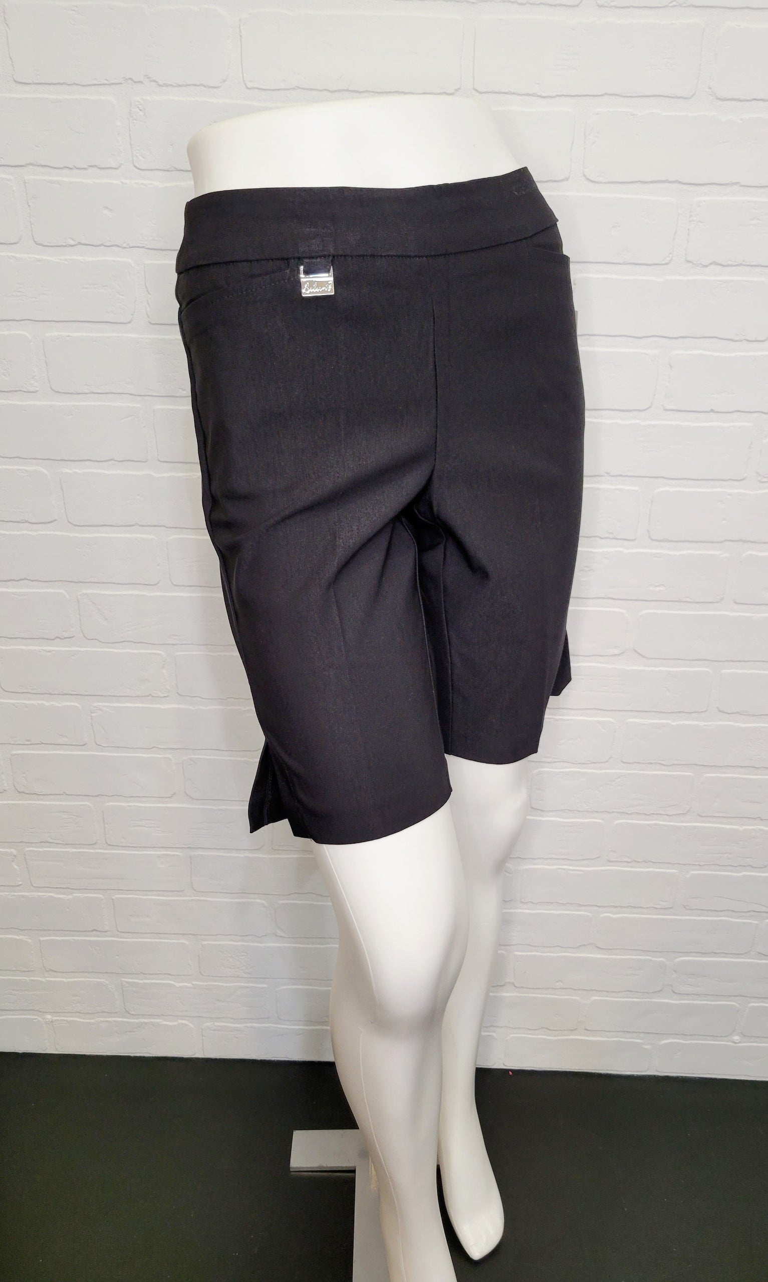 Lulu B Black 10" Inseam Walking Short